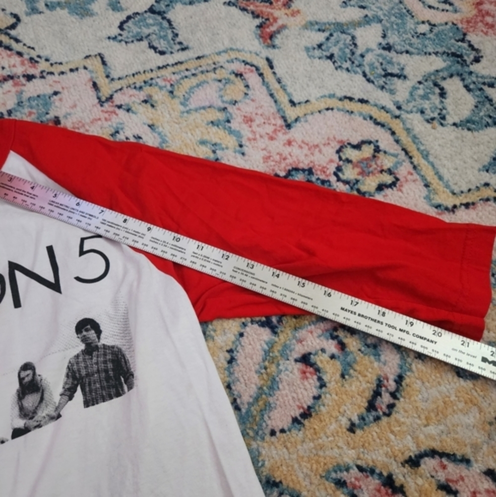 Maroon 5‎ graphic tee - Picture 4 of 7